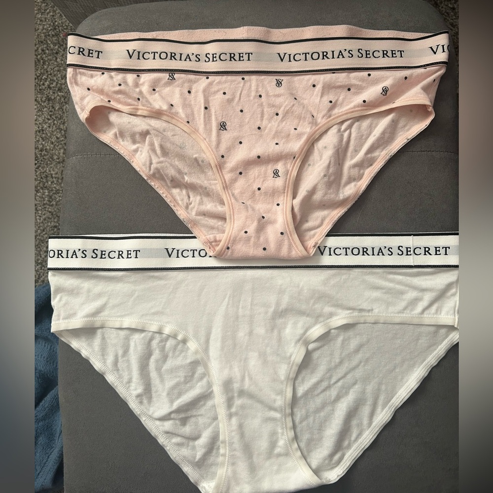 3 Victoria’s Secret panties